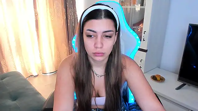 EveEvian online show from 02/20/25, 11:09