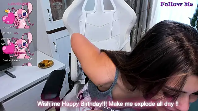 EveEvian online show from 03/22/25, 09:45