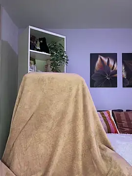 KatyEvanss online show from 12/22/25, 07:47