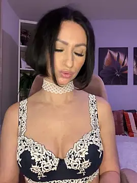 KatyEvanss online show from 11/25/25, 06:52