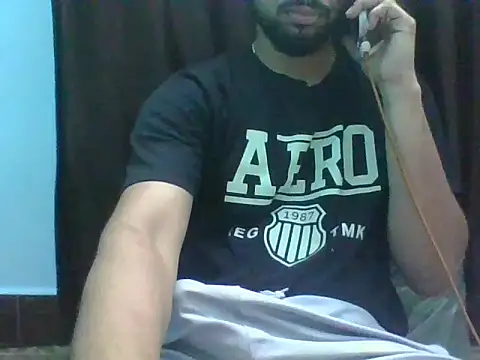 8inchlegendbro online show from 05/24/26, 04:34