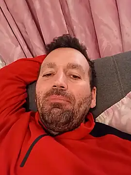 Snapshot of florin421 chatting on 02/19/26, 07:05 florin421 online show from 02/19/26, 07:05