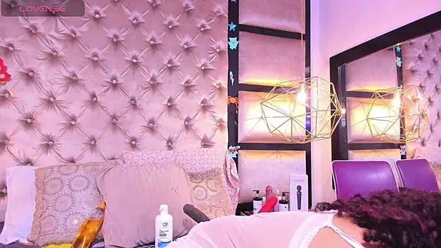 Snapshot of Angela_lovee chatting on 01/09/26, 12:56 Angela lovee online show from 01/09/26, 12:56