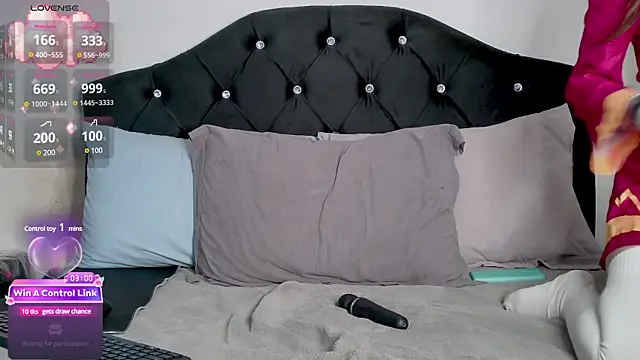 Snapshot of nonawhitemm chatting on 03/12/25, 11:54 nonawhitemm online show from 03/12/25, 11:54