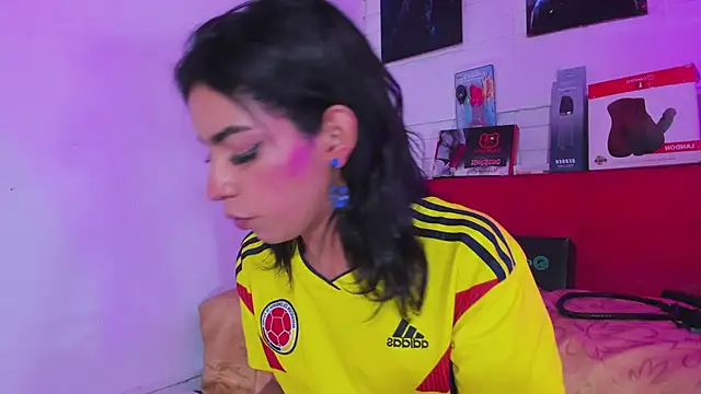 Alahia Rodriguez online show from 03/21/25, 01:56