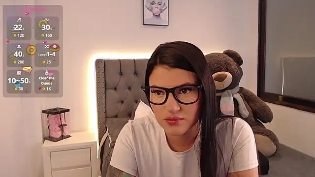 Nicols66 online show from 02/09/26, 09:35