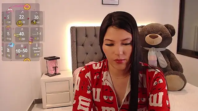 Nicols66 online show from 11/10/25, 09:09