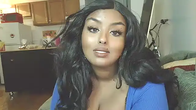 SiminFox online show from 12/18/25, 03:11