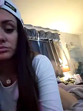 MimiLiciax online show from 04/05/26, 01:29