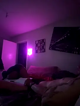 MimiLiciax online show from 10/19/25, 05:05