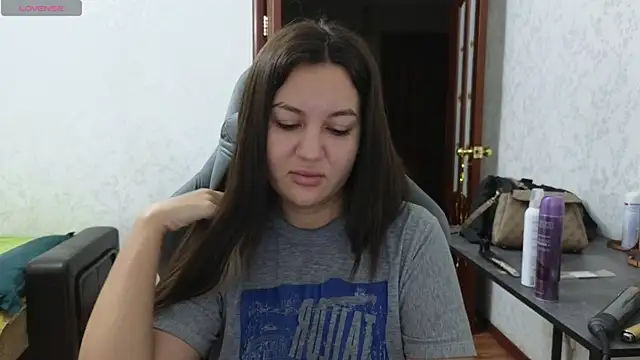 Nelly Fischer online show from 03/09/25, 05:28