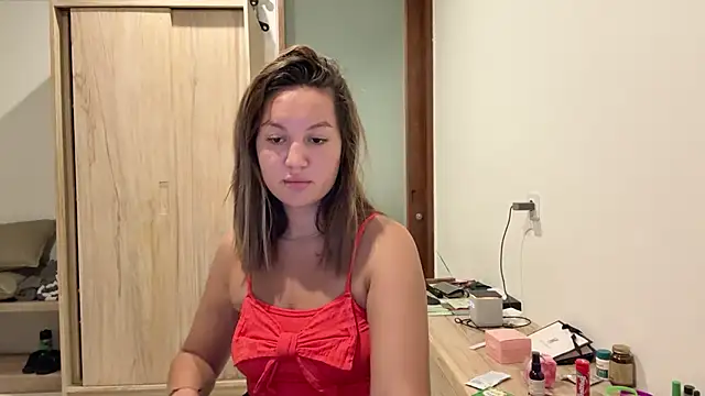 Nelly Fischer online show from 10/23/25, 10:58