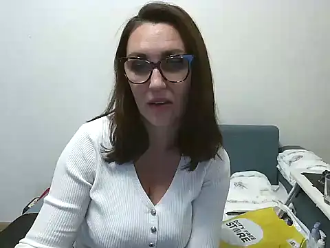 Ulyana72882 online show from 12/31/24, 09:28