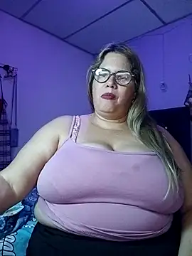 EllisW8 online show from 11/10/25, 11:43