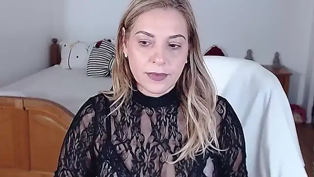 evamaria2024 online show from 03/03/25, 08:08