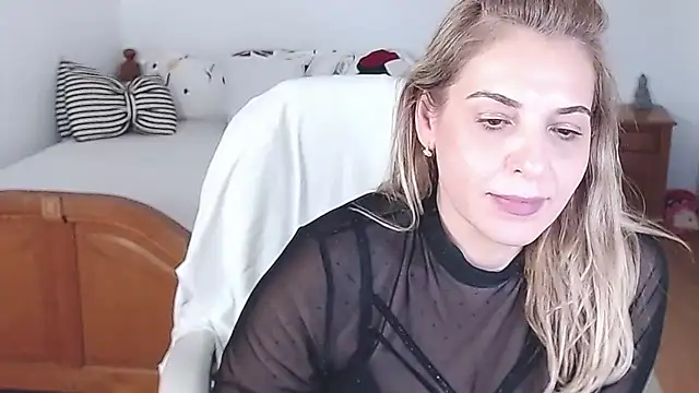 evamaria2024 online show from 03/12/25, 02:12