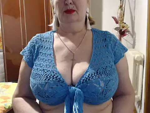 Secretfox online show from 03/21/25, 03:35