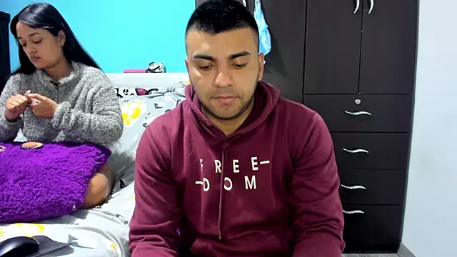 2ScarletandRyan8 online show from 11/11/25, 09:59