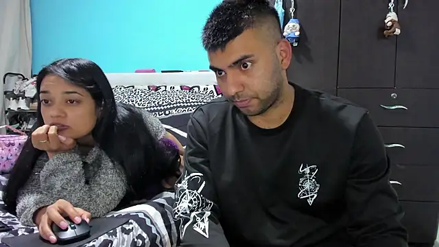 2ScarletandRyan8 online show from 03/12/26, 09:57