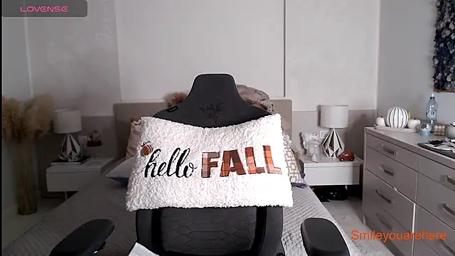 Smileyouarehere online show from 11/29/25, 04:23