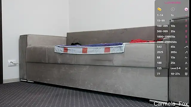 Carmela fox online show from 10/13/25, 08:27