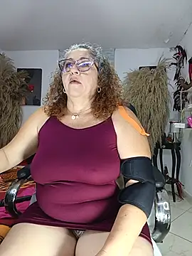 evelin hott online show from 05/28/26, 01:35