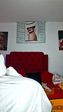 evelin hott online show from 12/21/25, 03:19