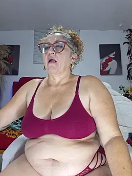 evelin hott online show from 02/07/26, 04:31