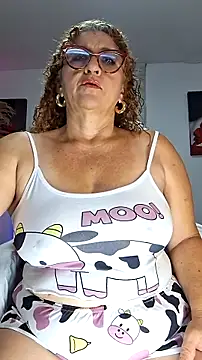 evelin hott online show from 11/08/25, 02:59