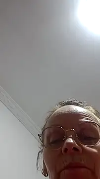 asleycavta online show from 04/09/26, 02:57