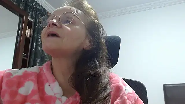 asleycavta online show from 10/08/25, 03:52