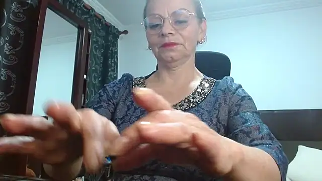 asleycavta online show from 11/26/25, 11:49