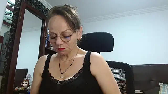 asleycavta online show from 02/11/26, 07:25