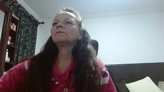 asleycavta online show from 10/16/25, 02:09