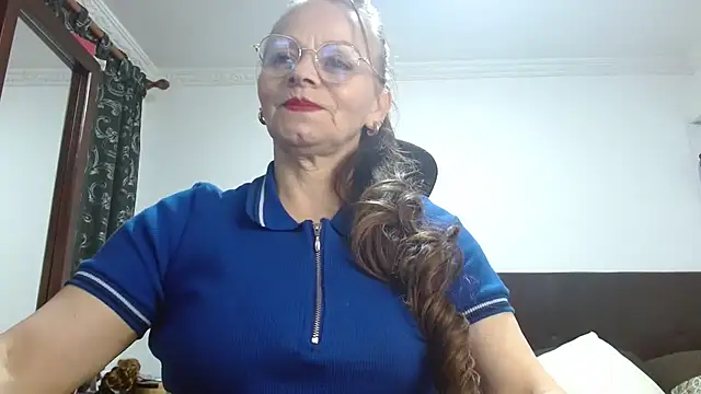 asleycavta online show from 11/09/25, 02:15