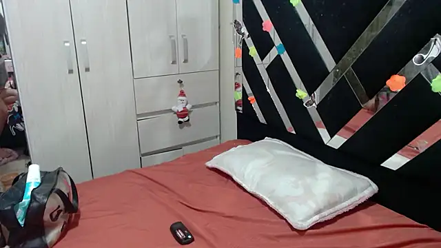 katery wok11 online show from 04/14/26, 07:35