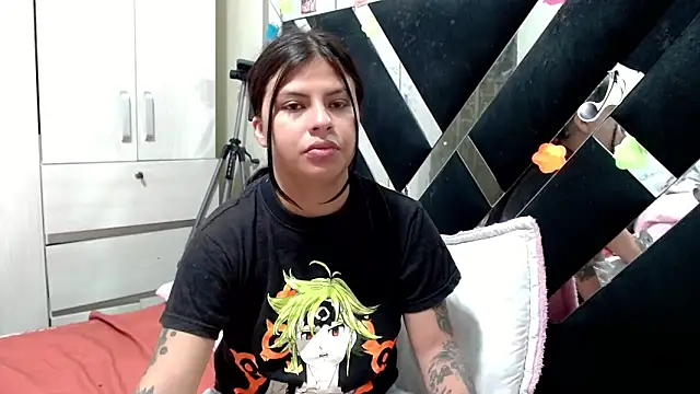 Snapshot of katery_wok11 chatting on 05/25/26, 04:49 katery wok11 online show from 05/25/26, 04:49