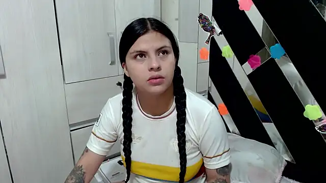 katery wok11 online show from 10/24/25, 06:40