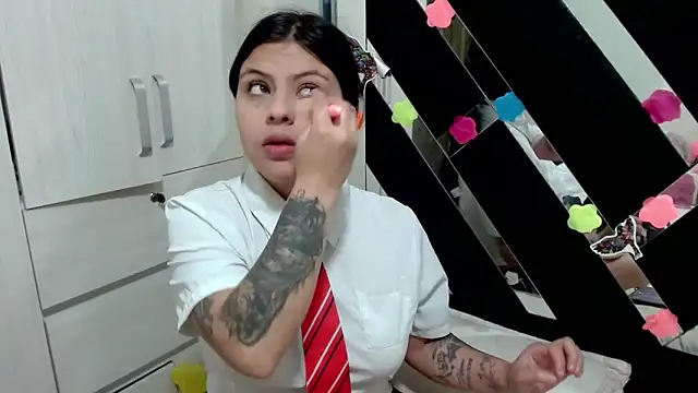 katery wok11 online show from 10/16/25, 05:43