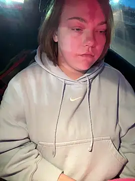 6Cum Slut Velma9 online show from 12/17/25, 10:04