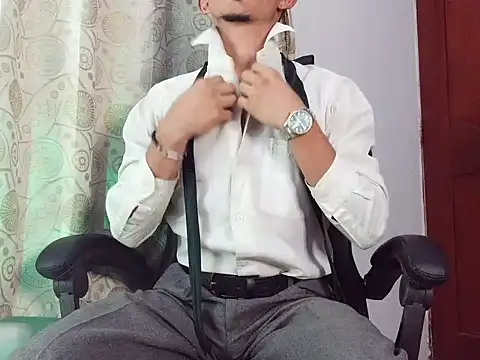 HomeAloneK online show from 05/26/26, 07:56