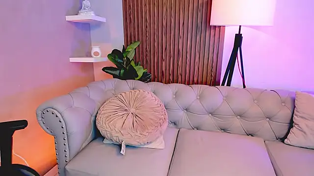 Snapshot of liam_collins21 chatting on 11/23/25, 12:04 liam collins21 online show from 11/23/25, 12:04