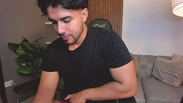 liam collins21 online show from 03/20/26, 08:21