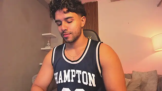 Snapshot of liam_collins21 chatting on 02/18/26, 12:12 liam collins21 online show from 02/18/26, 12:12