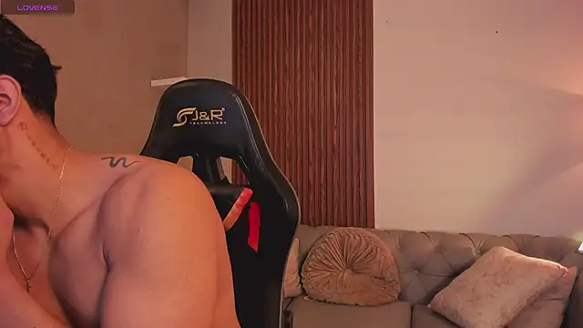 Snapshot of liam_collins21 chatting on 02/13/26, 11:54 liam collins21 online show from 02/13/26, 11:54