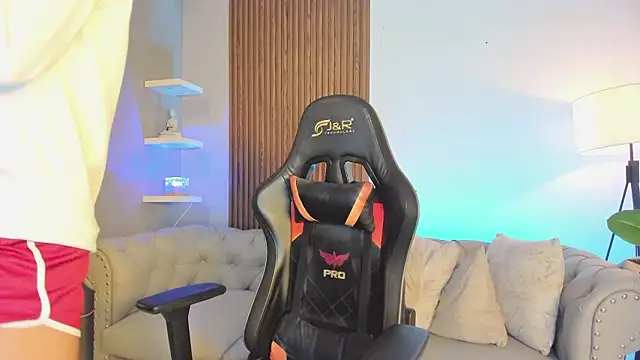 Snapshot of liam_collins21 chatting on 02/25/26, 12:16 liam collins21 online show from 02/25/26, 12:16