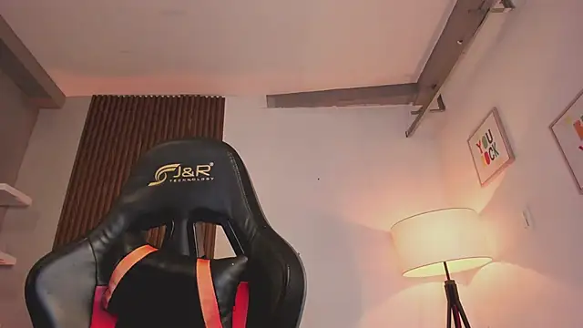 Snapshot of liam_collins21 chatting on 02/08/26, 11:41 liam collins21 online show from 02/08/26, 11:41