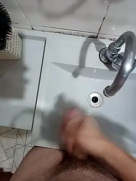 Brutao  online show from 12/04/25, 01:21