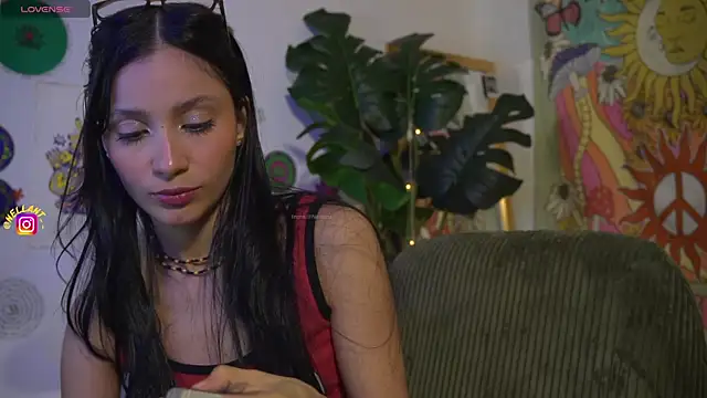 antonella maitt1 online show from 03/12/25, 05:13