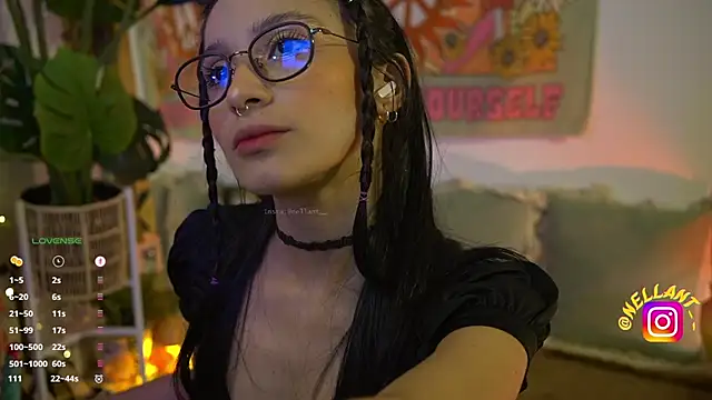 antonella maitt1 online show from 11/08/25, 04:05